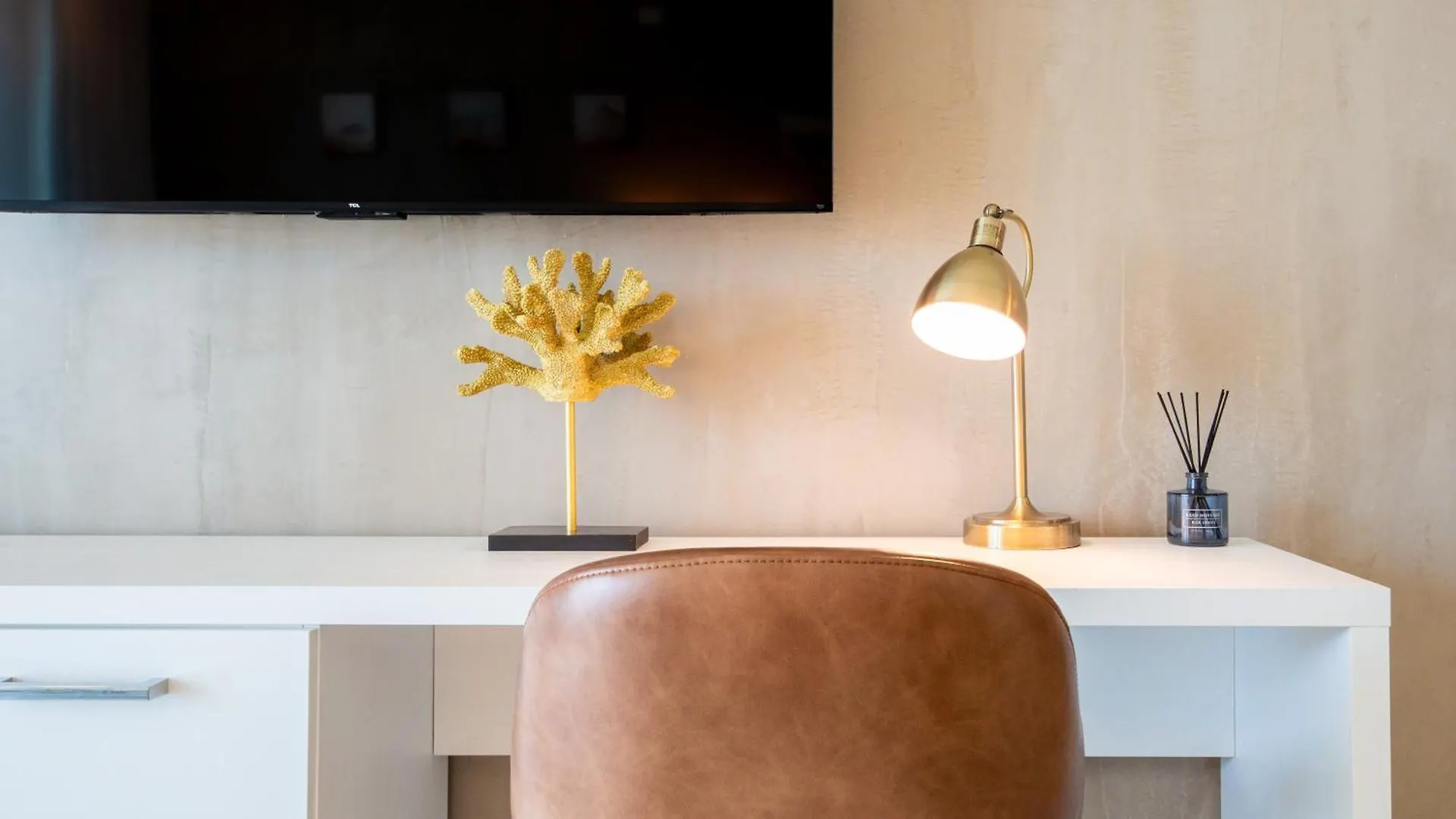 Esj Towers By Chana San Juan Apart-hotel